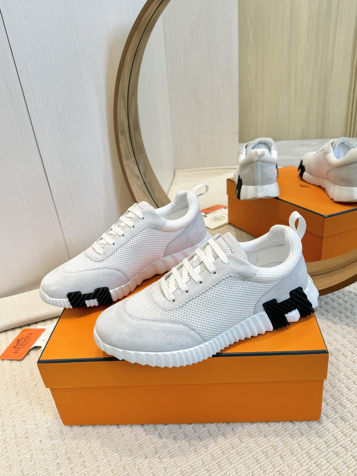 Hermès couple's sneakers